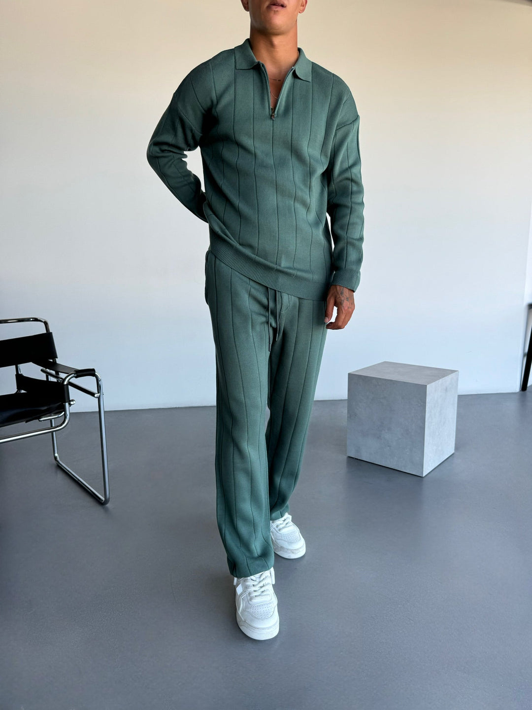 Loose Fit Lines Stickade Byxor - Petrol