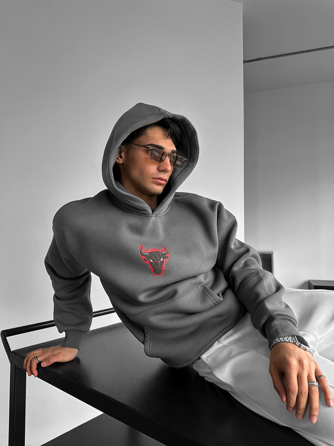 Oversize Bull Fearless Hoodie - Antracit