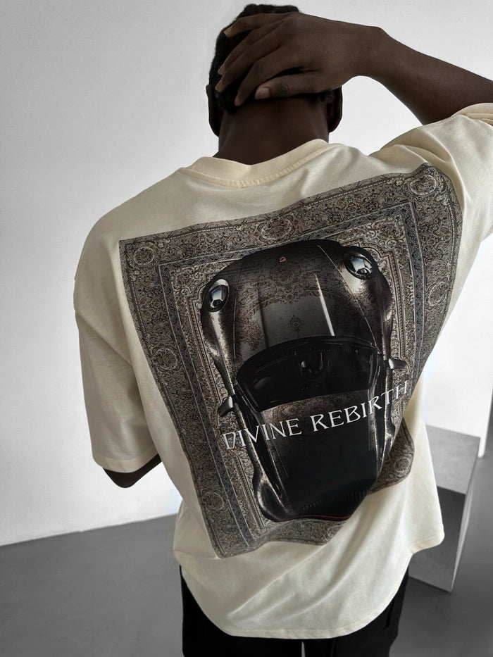 Oversize 'Divine Rebirth' T-shirt - Antik Vit