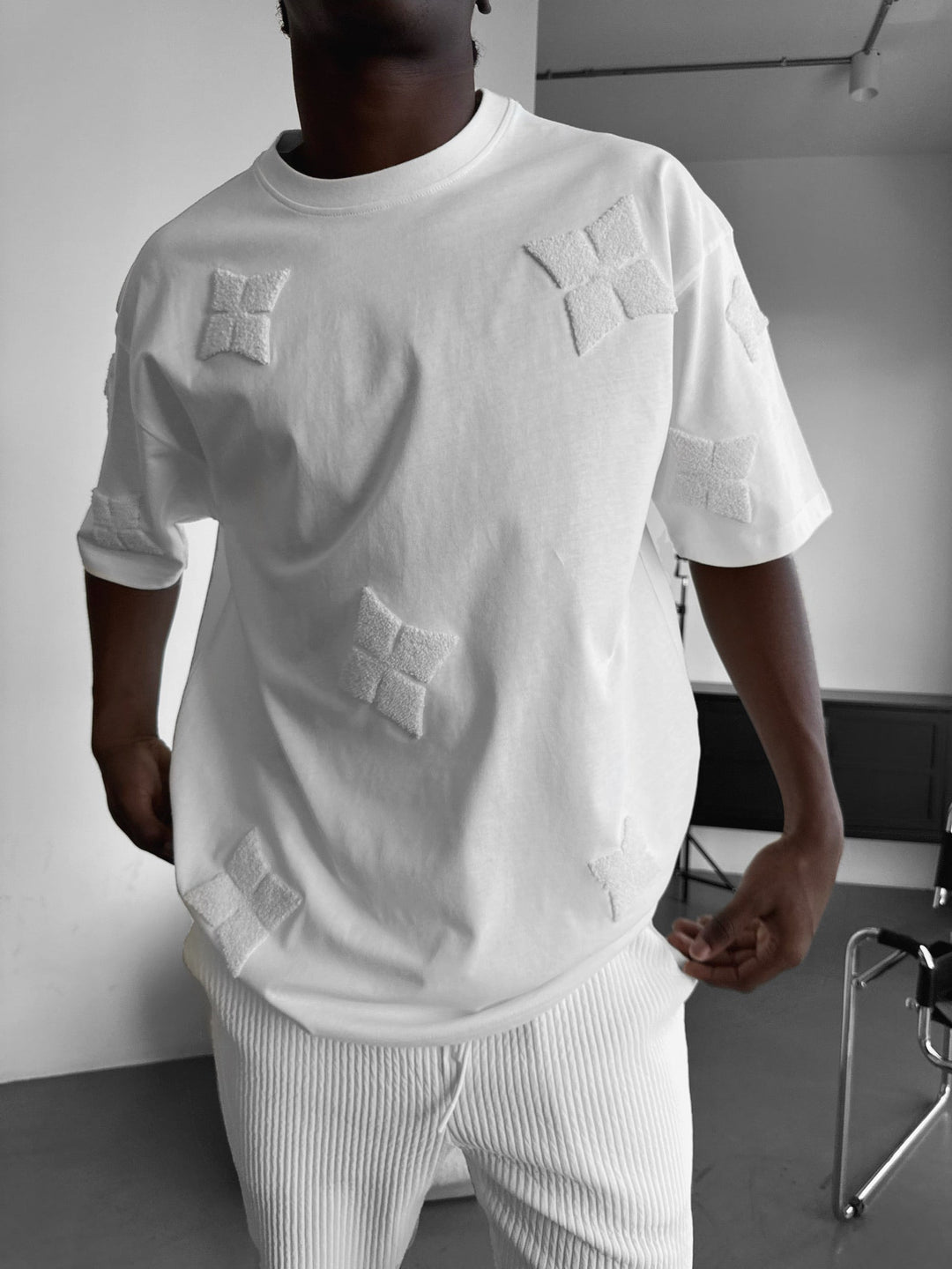 Oversize Detaljerad T-shirt - Ecru