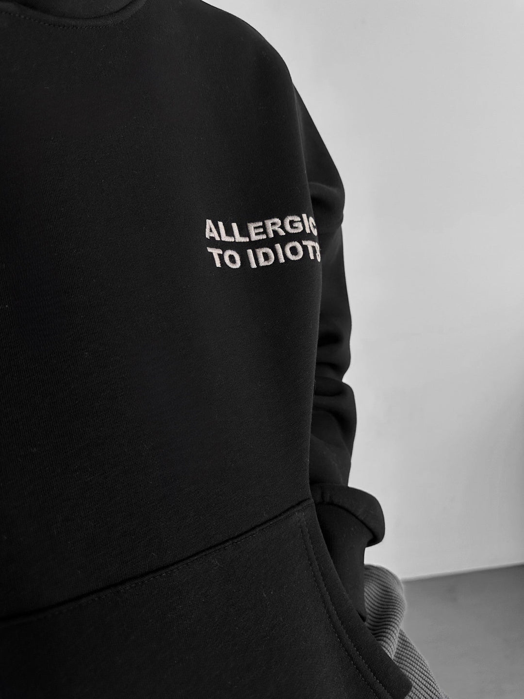 Oversize Detaljerad Allergisk Hoodie - Svart
