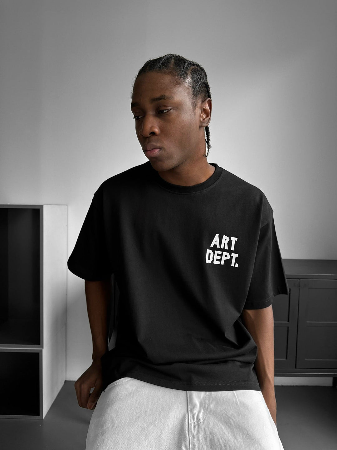 Oversize Art Dept. T-shirt - Svart och Vit