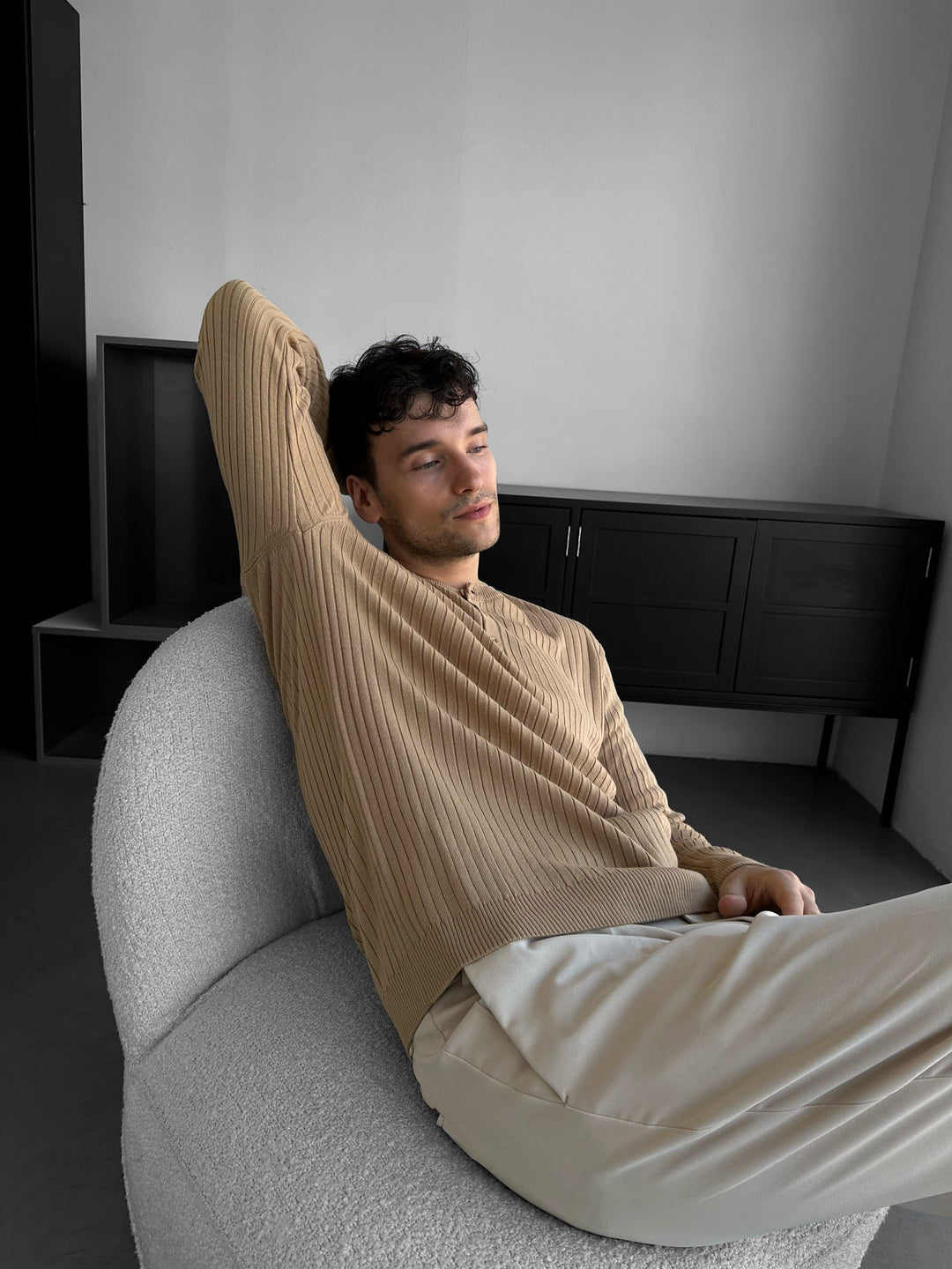Slim Fit Knappstickad Tröja - Beige