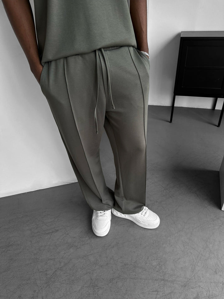 Lösa Basplisserade Byxor - Khaki
