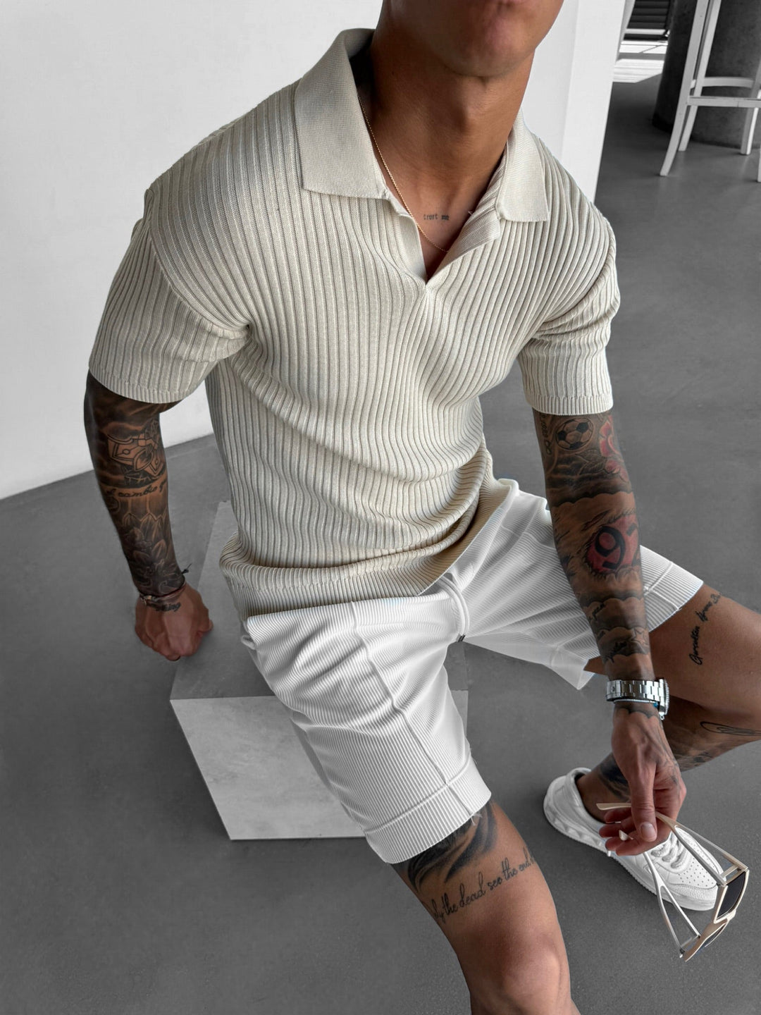 Slim Fit Stickad Polo T-Shirt - Beige