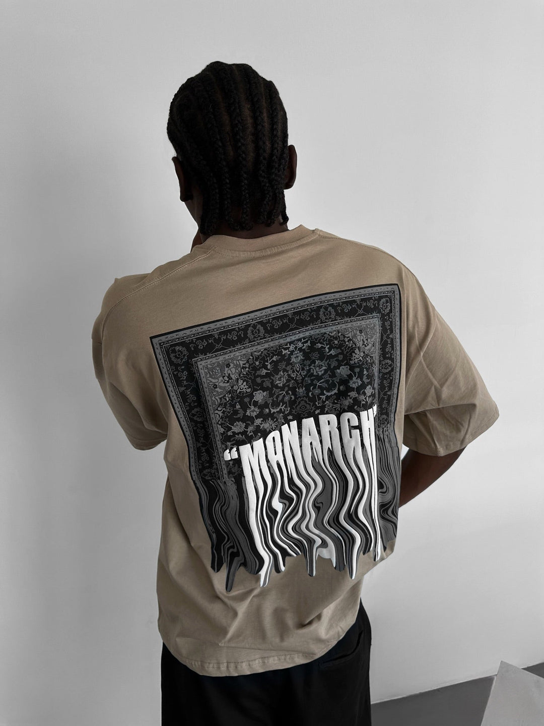 Oversize Monarch T-Shirt - Beige