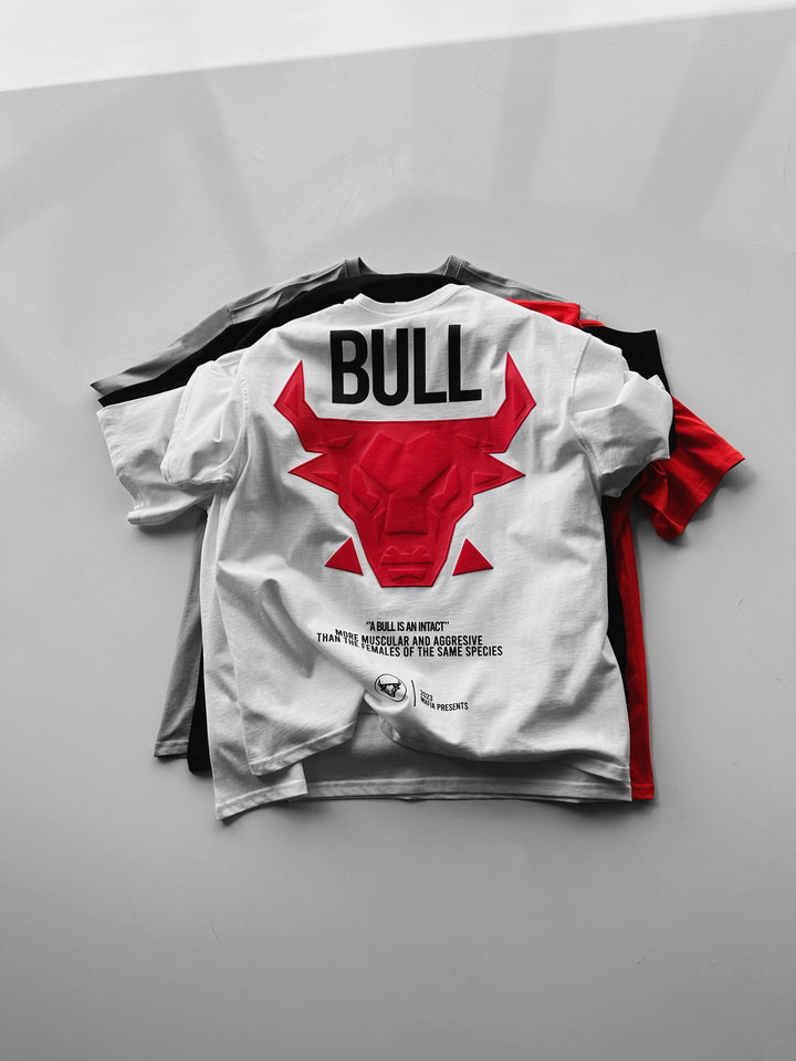 Oversize Bull T-shirt - Vit och Röd