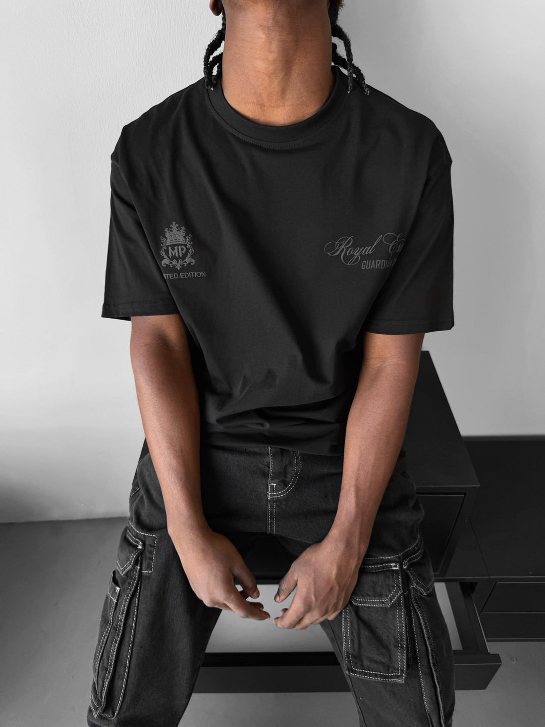 Oversize Royale Essence T-shirt - Svart