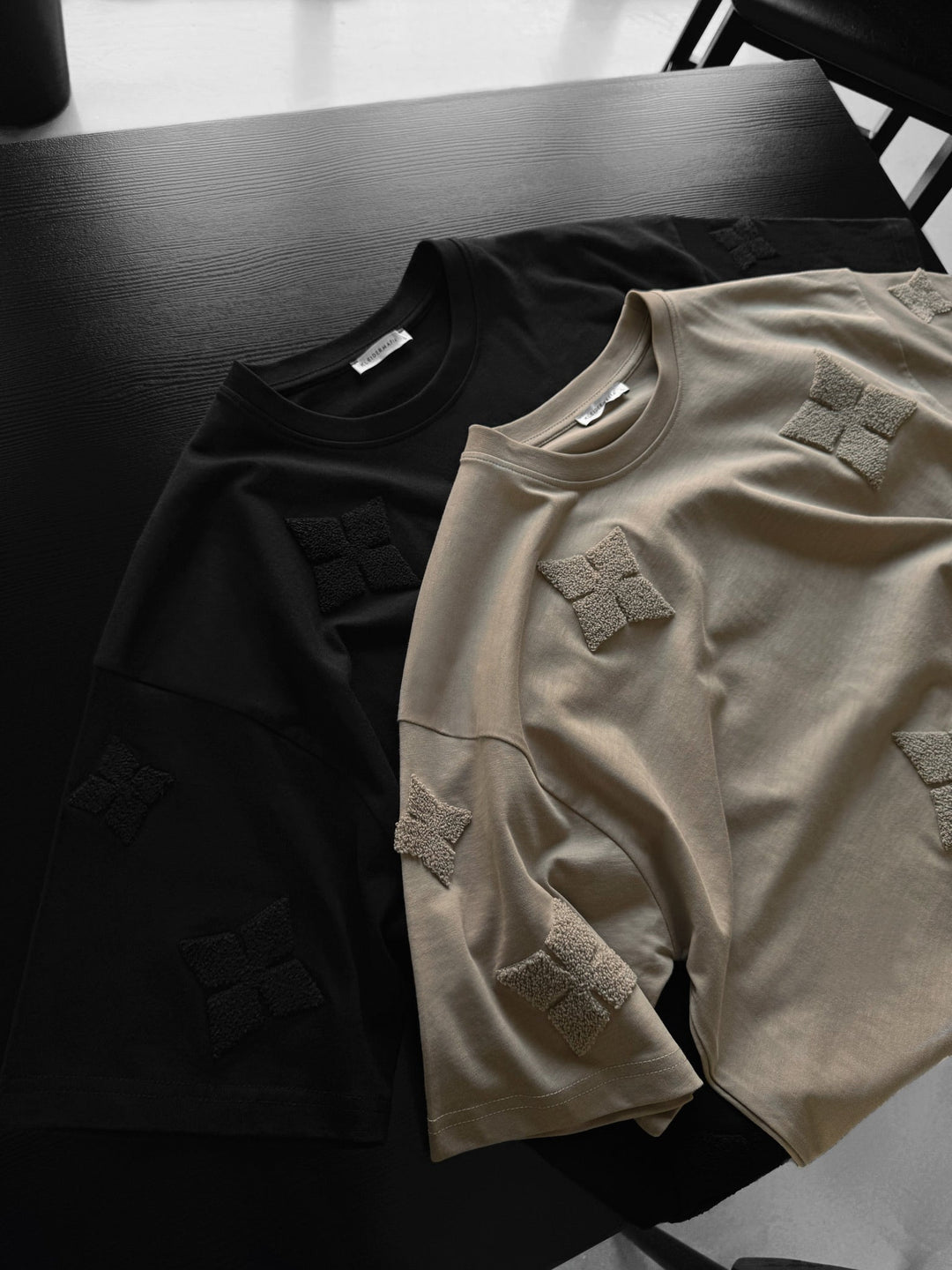 Oversize Detaljerad T-shirt - Beige