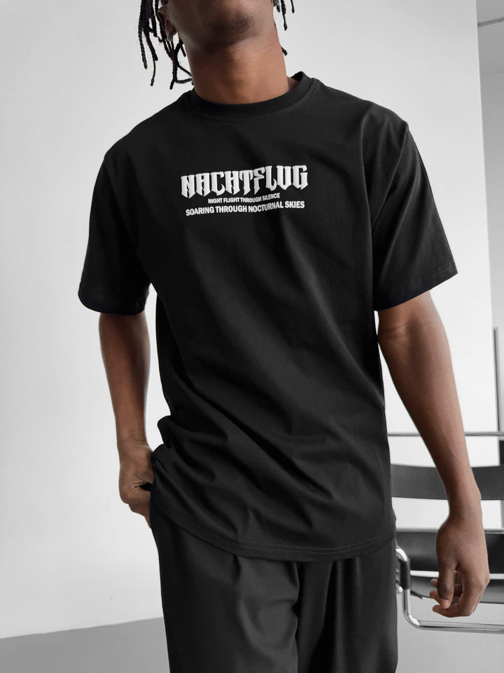 Oversize "Nachtflug" T-shirt - Svart