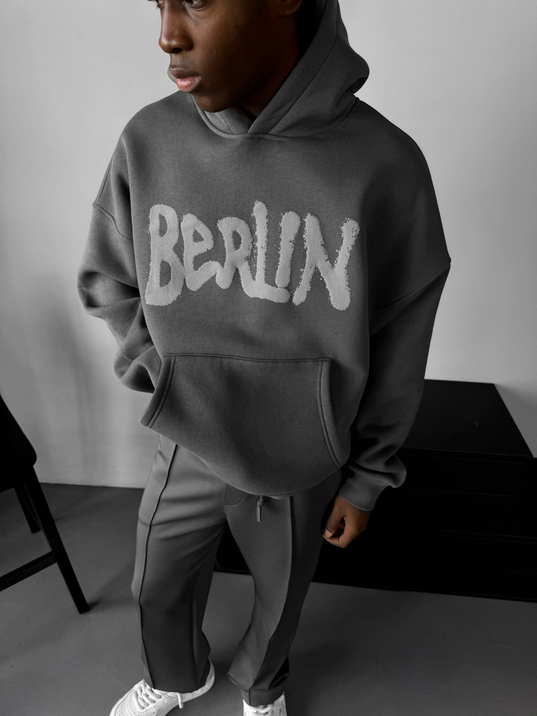 Oversize Berlin "Sumpf" Hoodie - Antracit