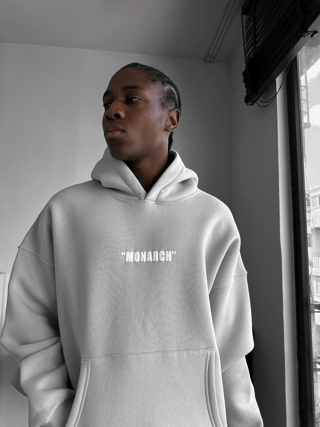Oversize Monarch Hoodie - Grå