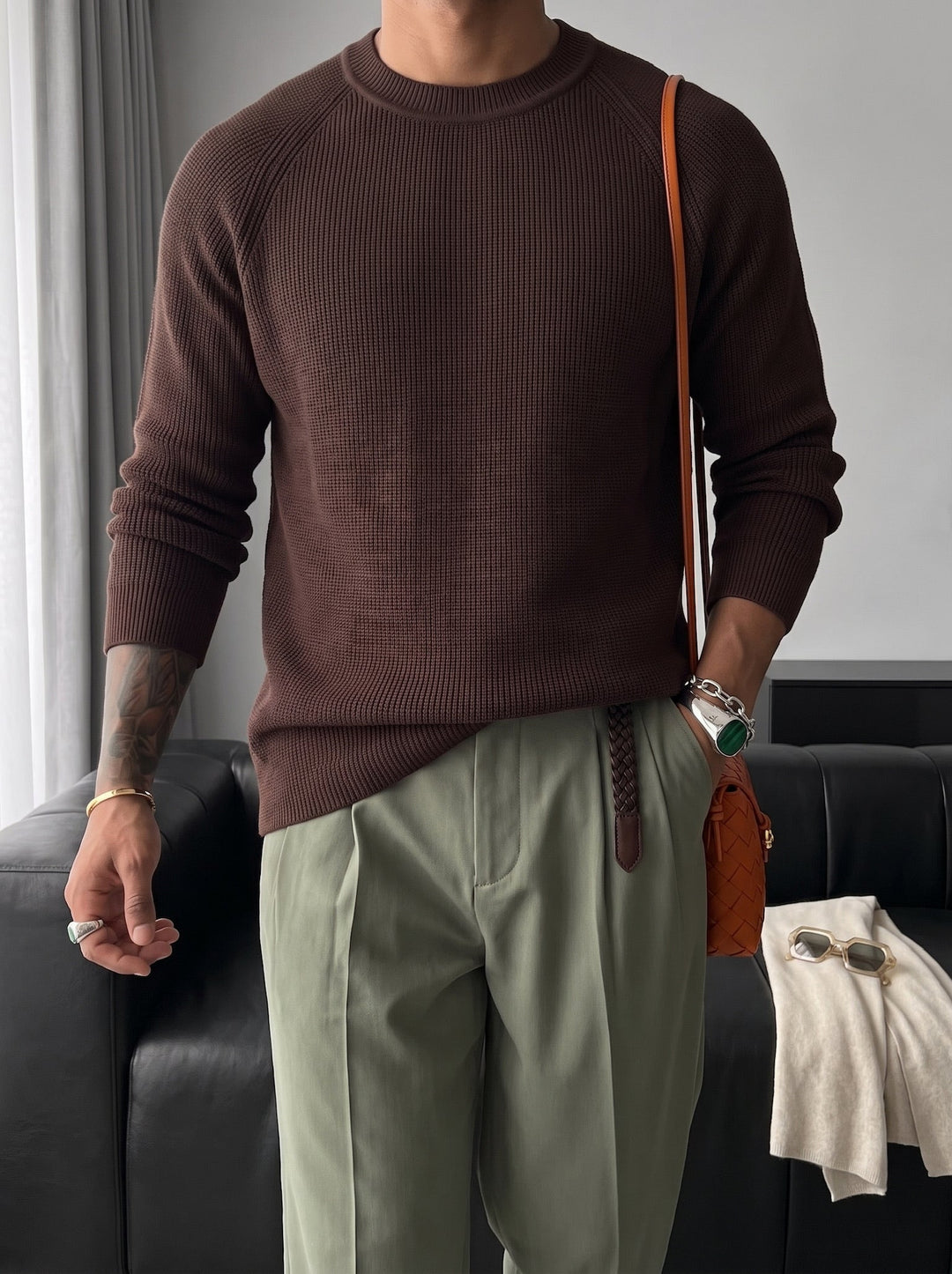 Slim Fit Tunn Stickad Tröja - Mörkbrun