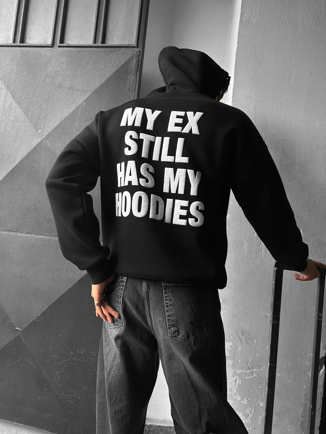 Oversize EX Del II Hoodie - Svart och Vit