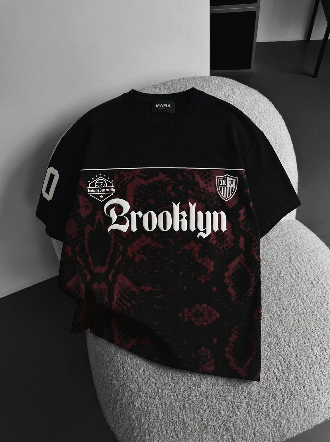 Oversize Brooklyn T-shirt - Svart och Bordeaux