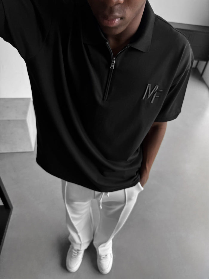 Loose Fit Knit Polo "MF" T-shirt - Svart