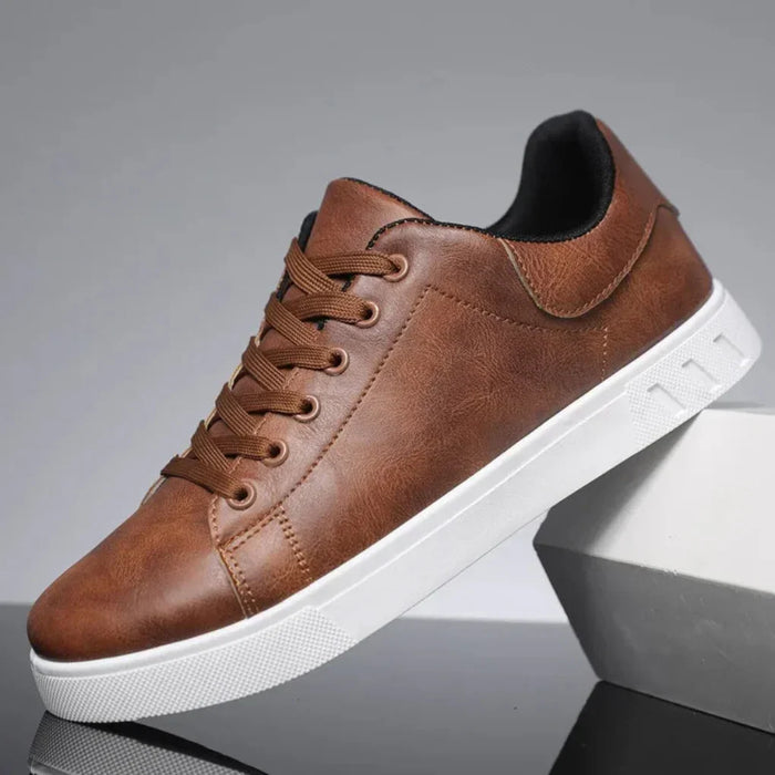 Herr Sneakers med Snörning och Vit Sula