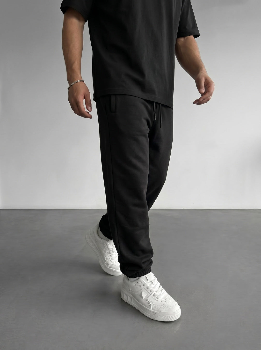 Lös Passform Basic Jogger - Svart