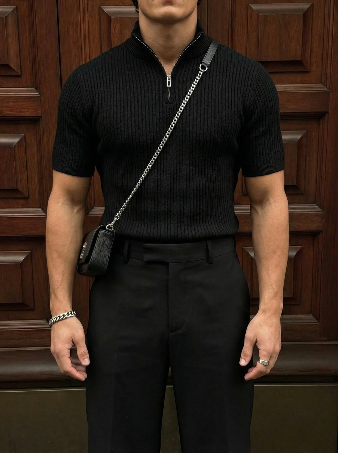 Slim Fit Mock Neck Zip T-shirt - Svart